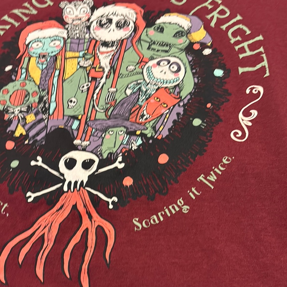 Disney Red Nightmare Before Christmas Tee SZ L short sleeve Halloween casual - Picture 11 of 11
